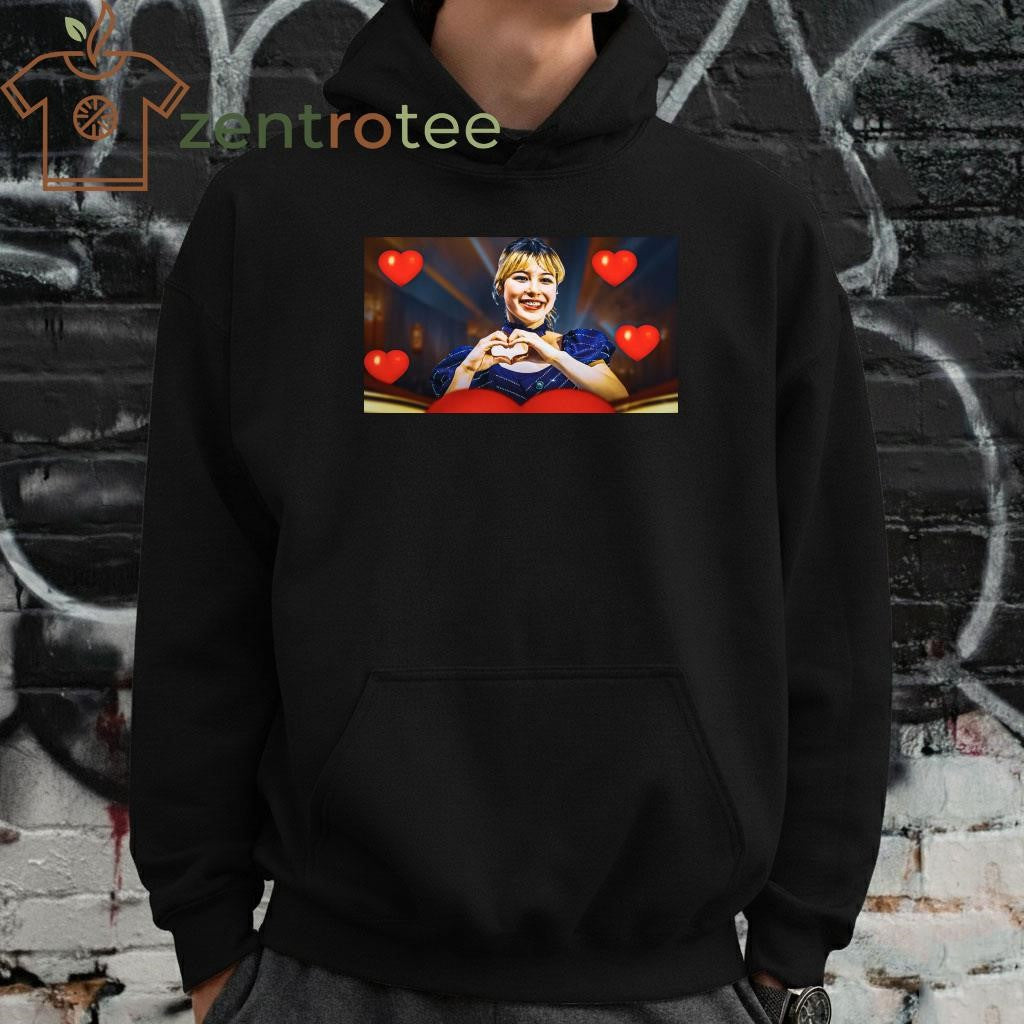Alysa Liu love hearts shirt