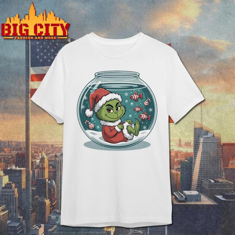 Baby grinch in aquarium shirt