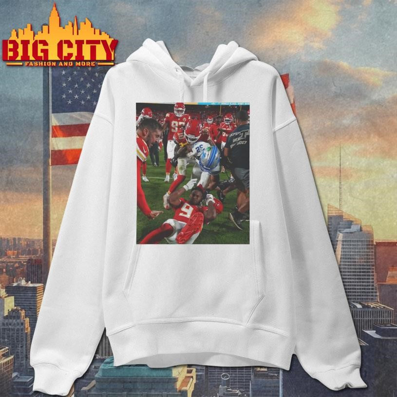 Brian Branch Slaps JuJu Smith Shirt