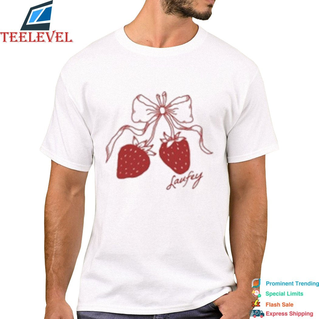 Laufey Strawberry T-shirts