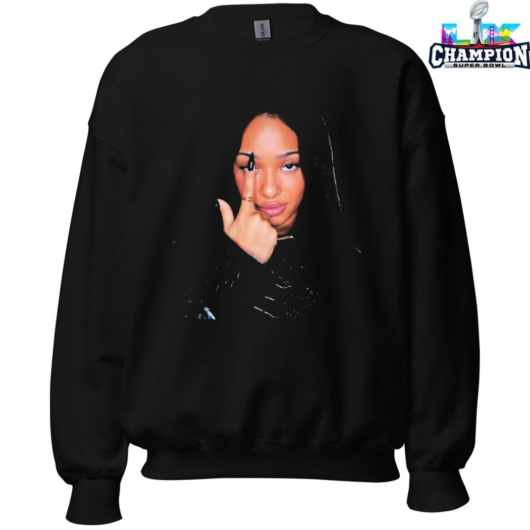 Lil Tay Manon Manon Middle Finger T-Shirts