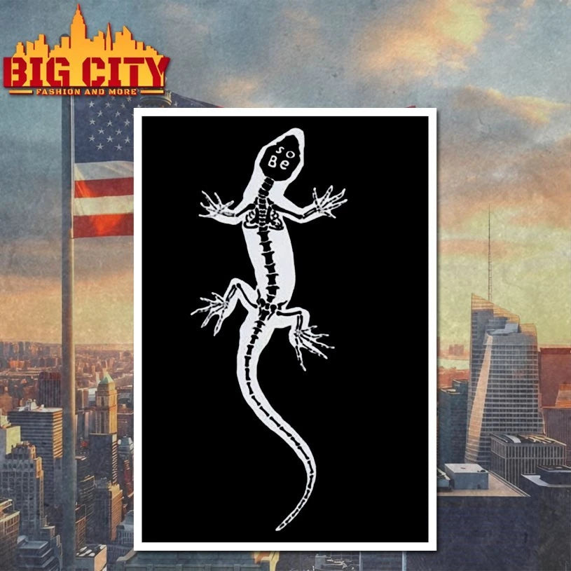 Lizard X-ray sobe shirt