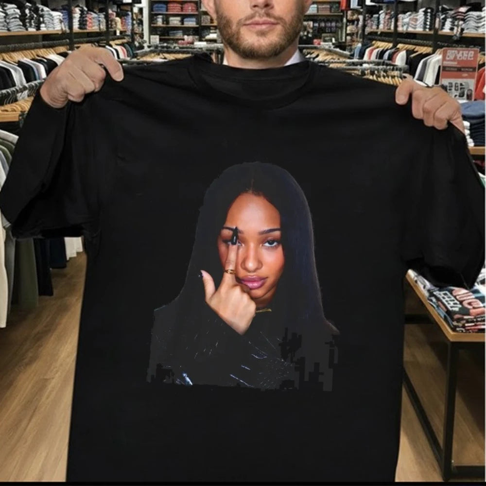 Manon Middle Finger Shirt