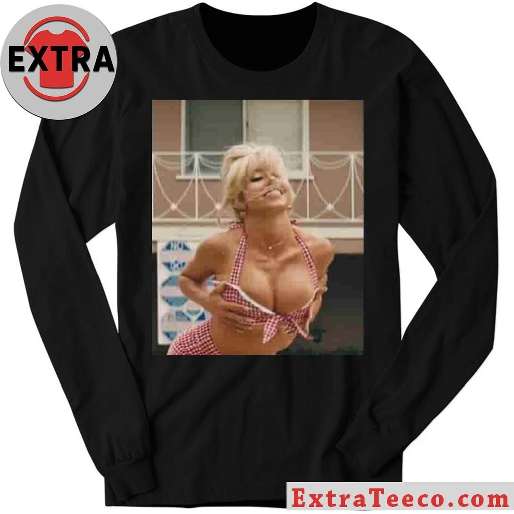 Official Actress Sydney Sweeney as the character Cassie Howard from the popular television series Euphoria Season 3 Shirt