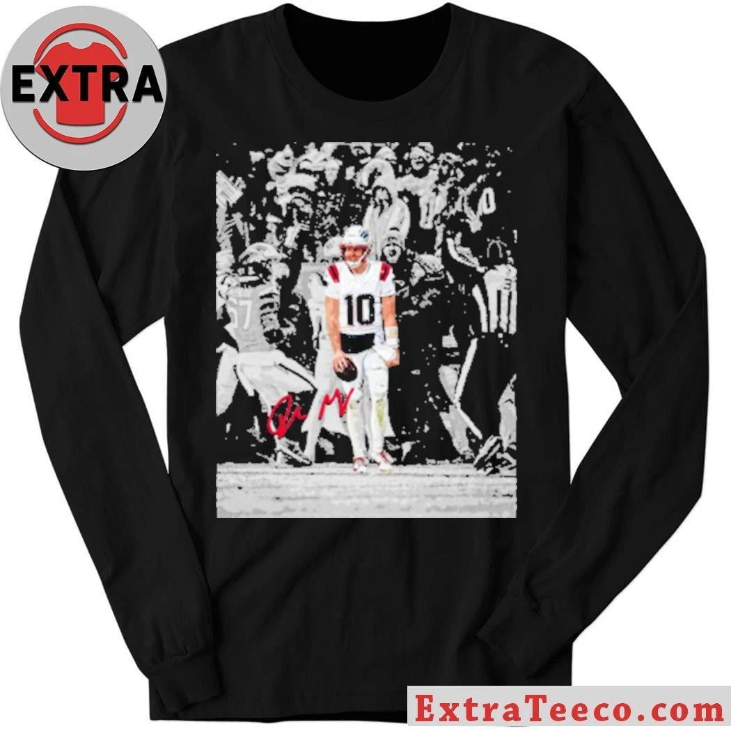 Official Drake Maye Through the snow Winter Game Day T-Shirt