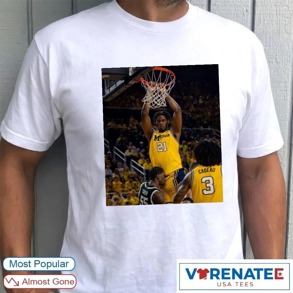 Official Morez Johnson Jr. Dunk On Carr Michigan Wolverines T-Shirt