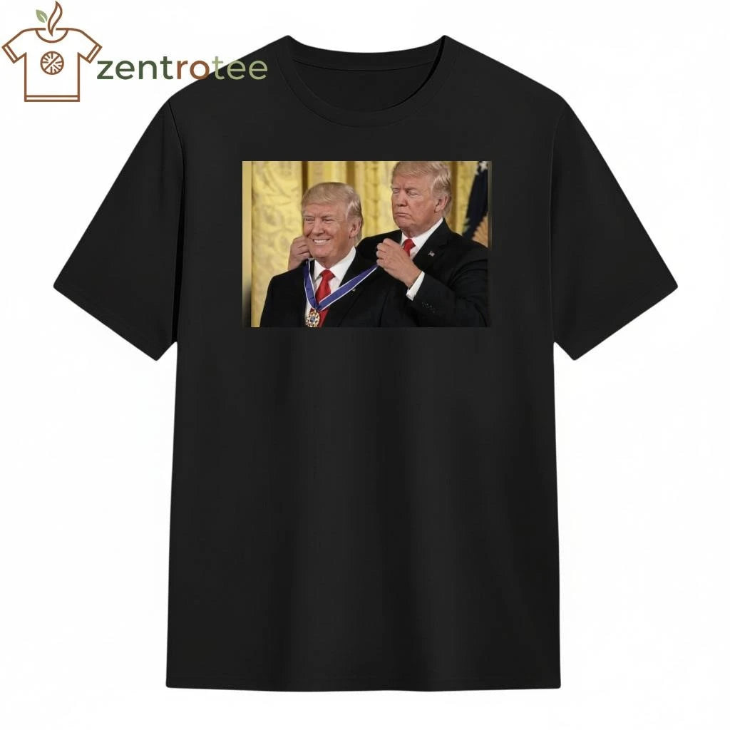Premium Trump awarded himself the medal tee