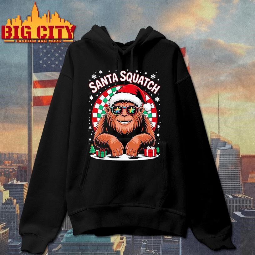 Santa Squatch Bigfoot Santa Christmas Funny Xmas Sasquatch Shirt