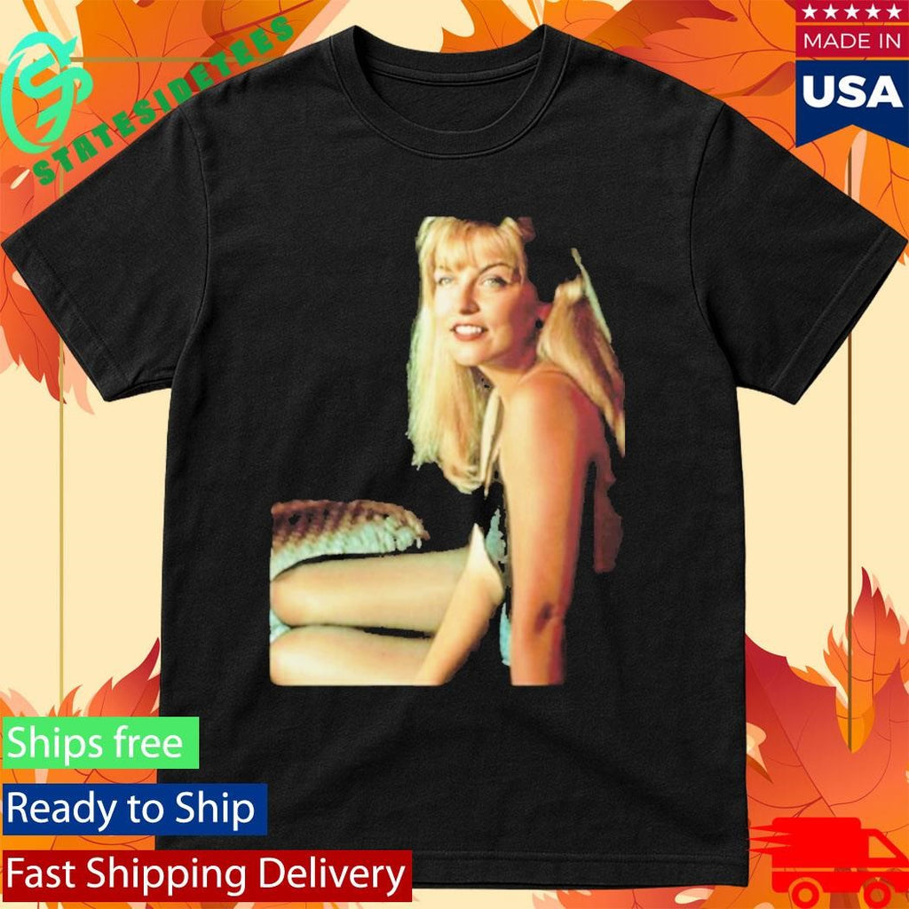 She Would Die For Love Shirt