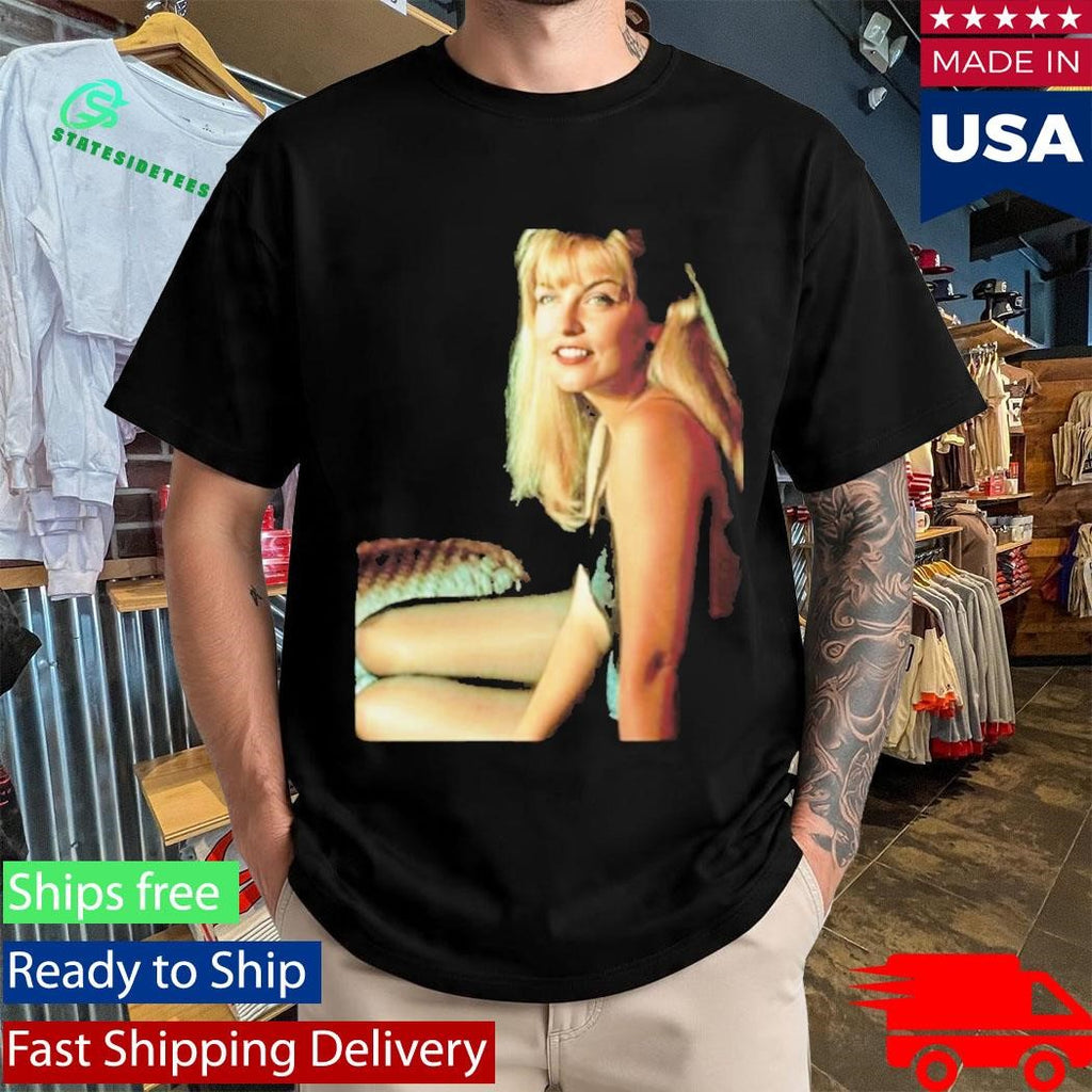 She Would Die For Love Shirt