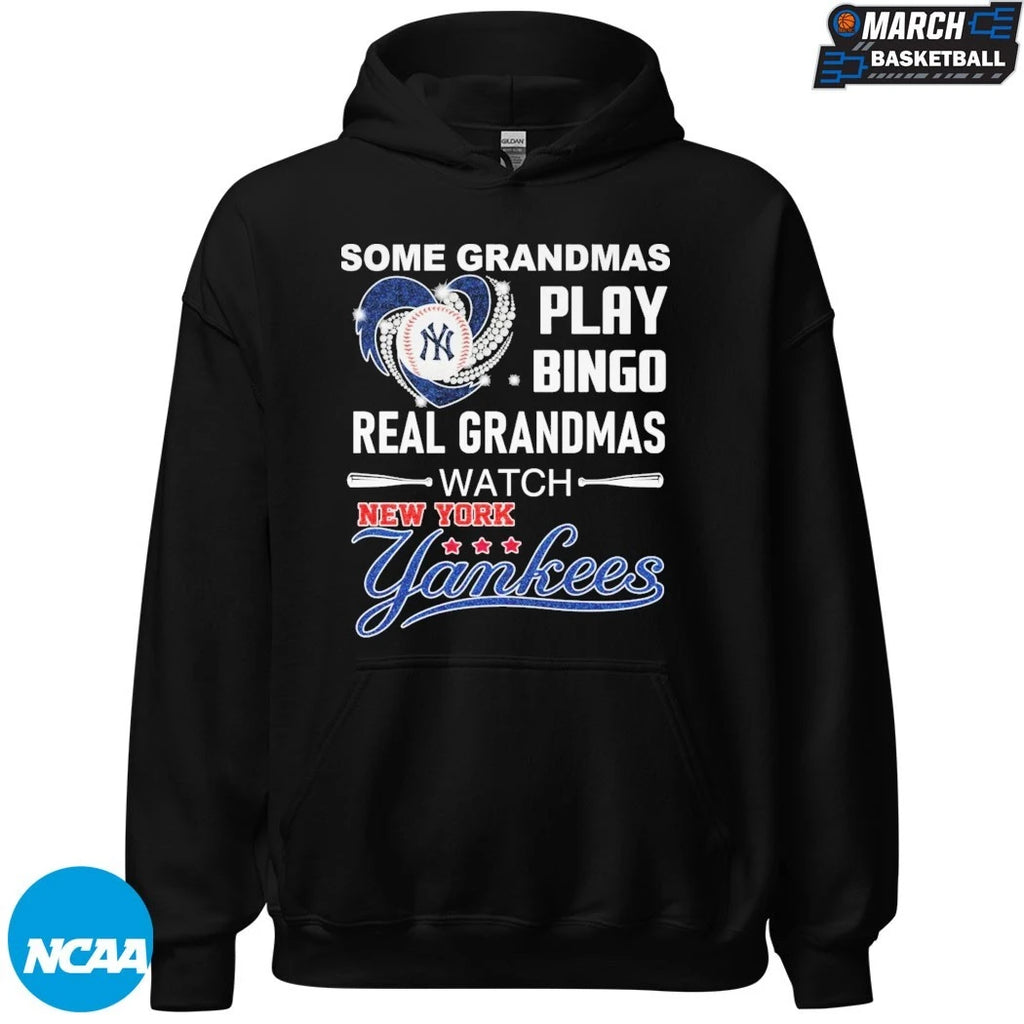 Some Grandmas Play Bingo Real Grandmas Watch New York Yankees Diamond Heart T-shirts