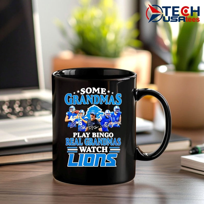 Some grandmas play bingo real grandmas watch Detroit Lions signatures shirt