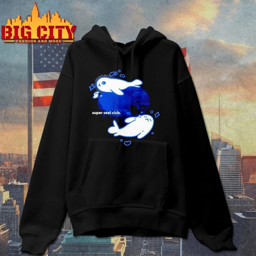 Super Seal Club Graphic shirt