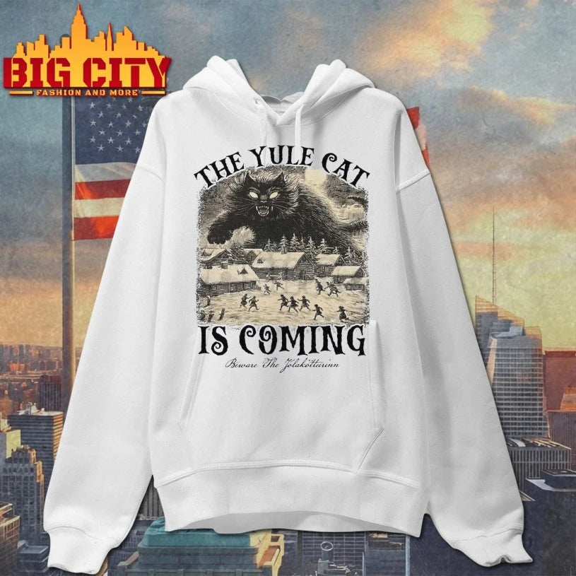 The Yule Cat Is Coming Jólakötturinn Christmas shirt