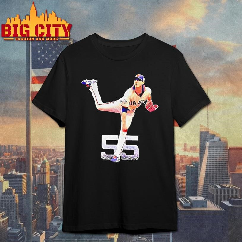 Tim Lincecum Posing San Francisco Giants Mlb Baseball Number 55 Portrait Shirt