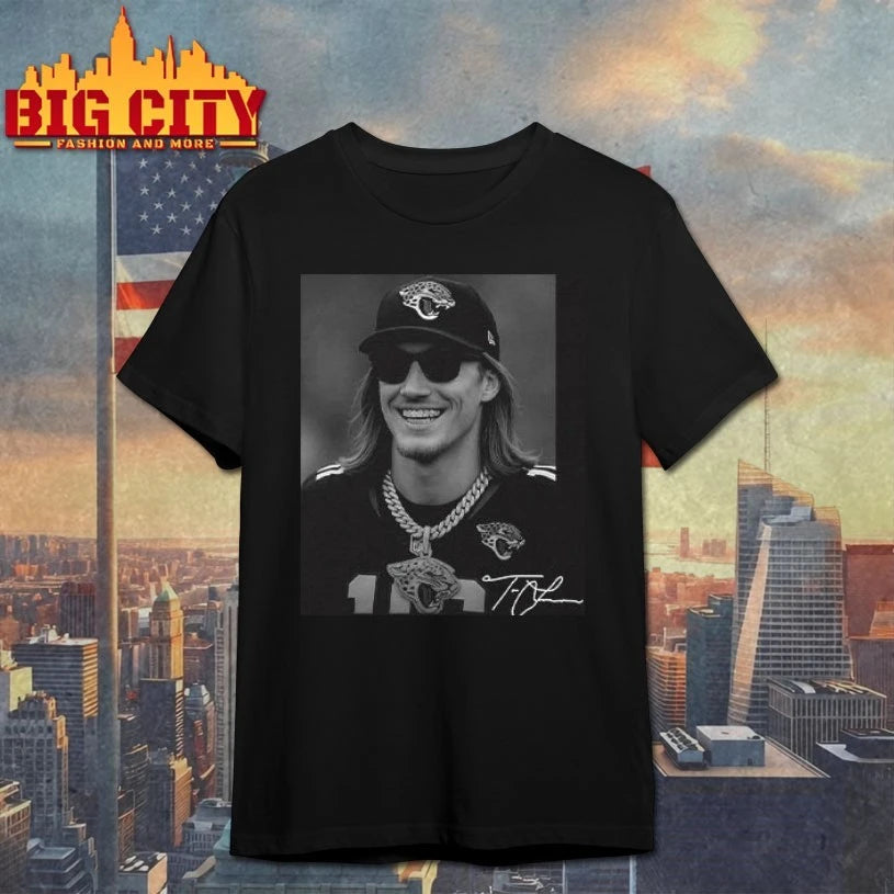 Trevor Lawrence signature photo Shirt