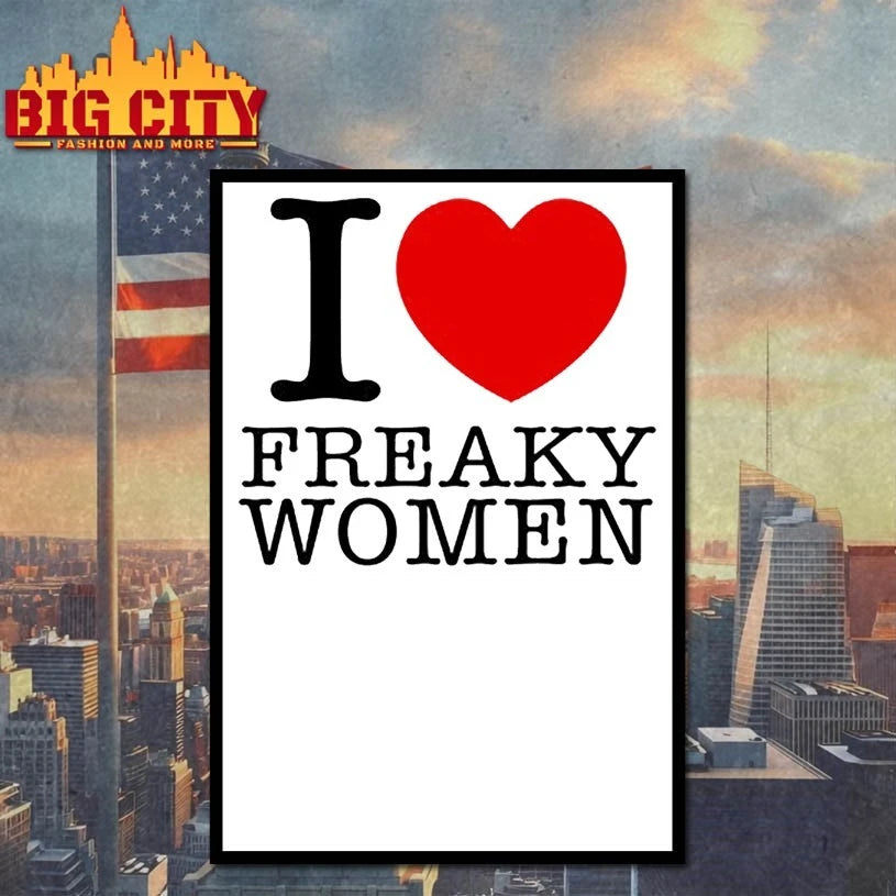 Wendeeluvz I Heart Freaky Women shirt
