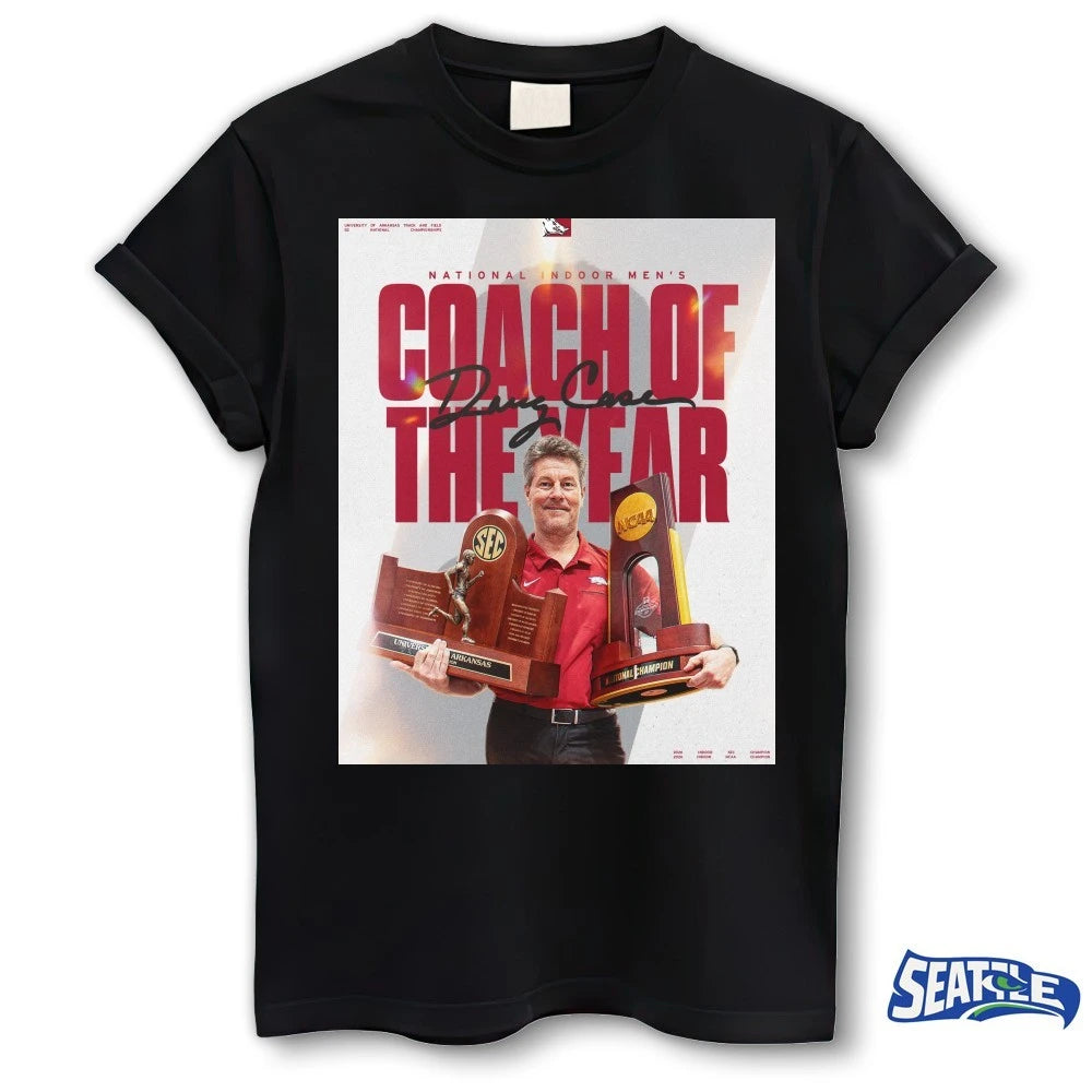 Official Arkansas Razorbacks Coach Doug Case National Indoor Men’s Coach Of The Year Signature Poster t-shirt