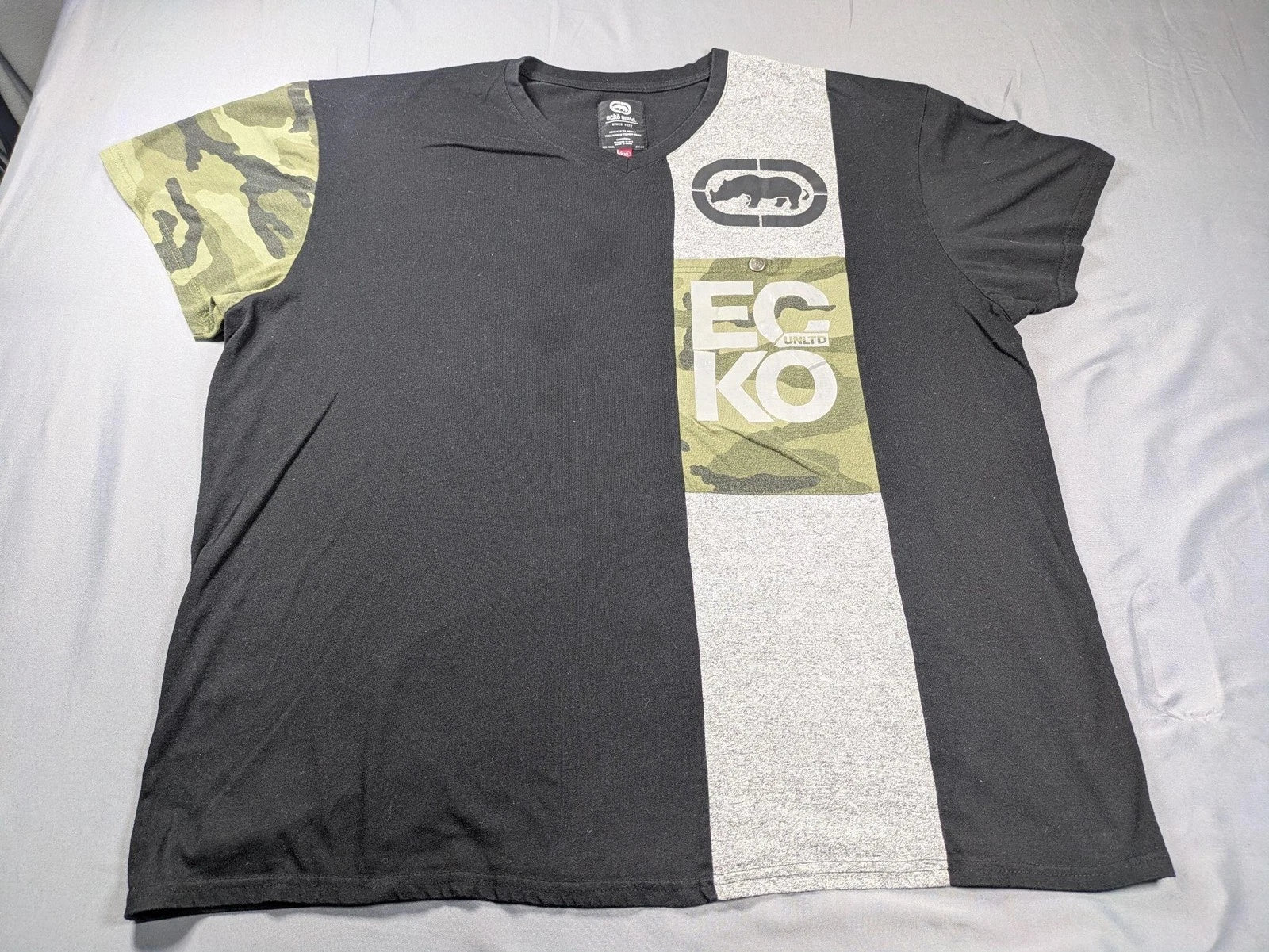 Vintage Ecko Unltd Shirt Mens 5XL Black Camo Short Sleeve Pocket Tee Rhino Y2K