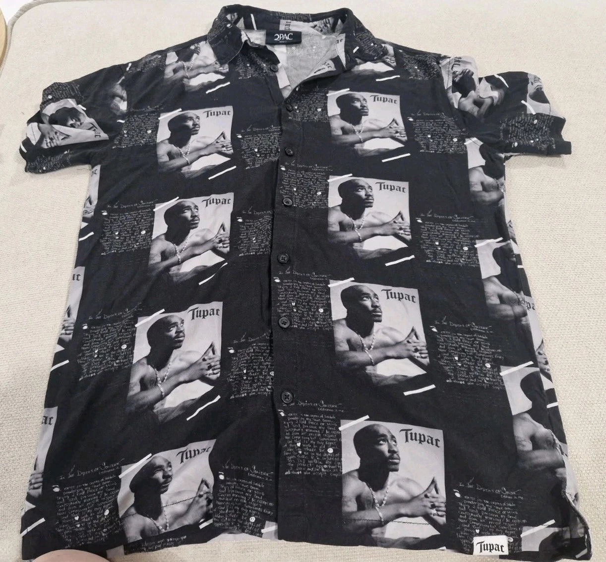 2pac - AMARU Entertainment 2Pac Tunic Shirt Lightweight Button Up Sz XXS Y2K