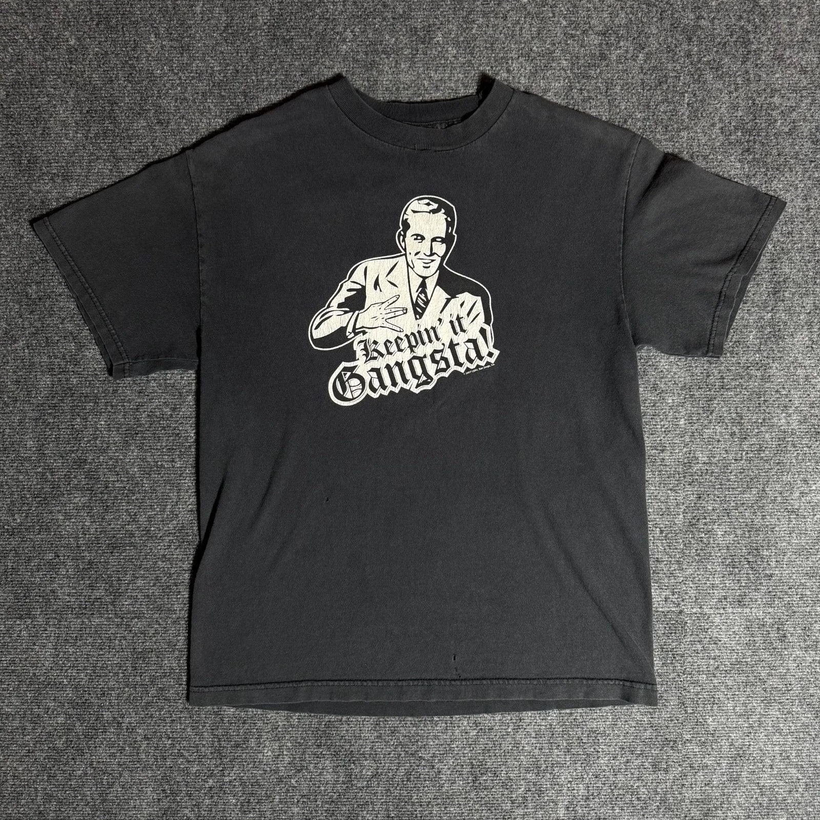 VINTAGE Y2K DISRESSED TENNESSEE RIVER "Keepin it Gangsta" GRAPHIC T-SHIRT / M