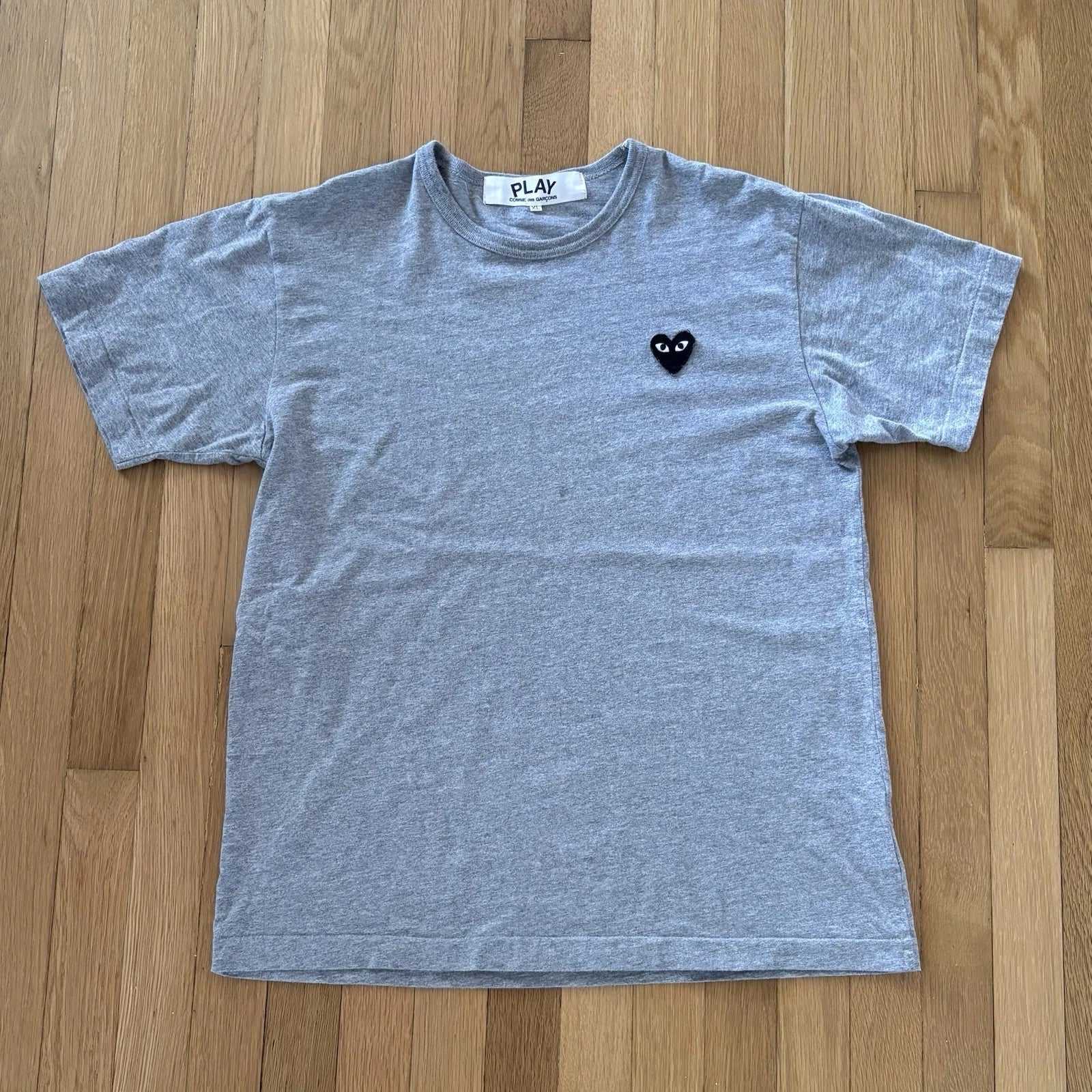 Comme des Garcons Play Shirt Grey Made In Japan  Black Heart Logo XL Grey