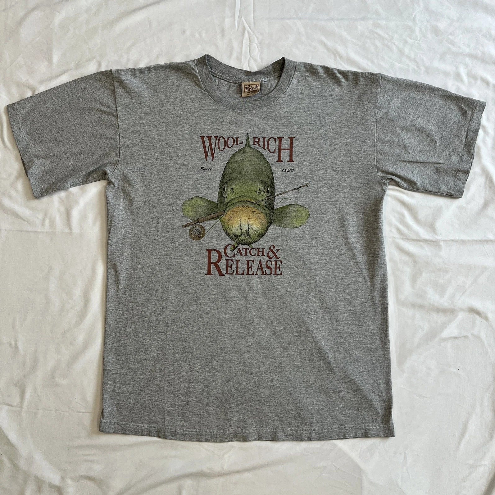 Vintage 90s Woolrich Gray Catch & Release Graphic Tee T Shirt Mens Size L Y2K