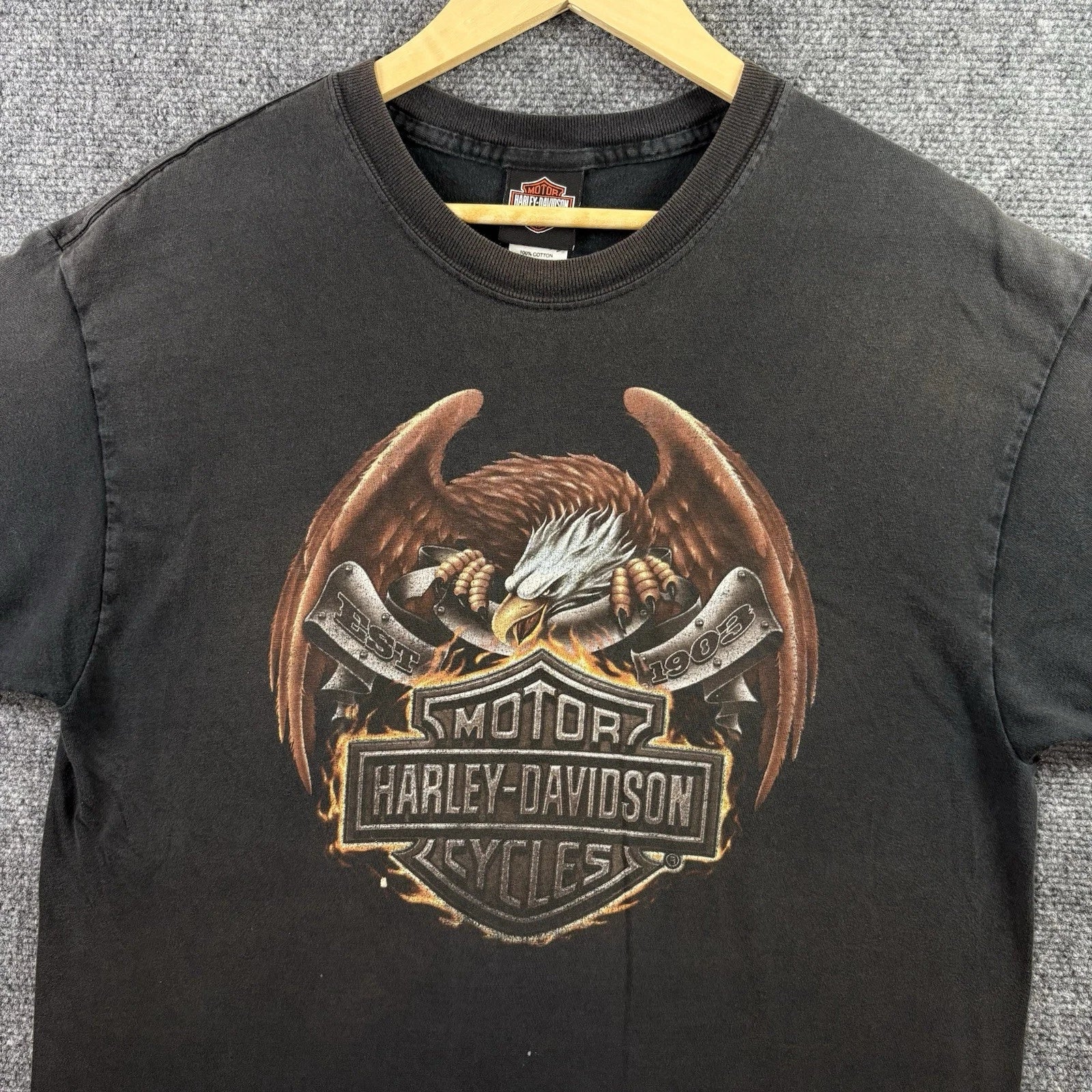 VTG HARLEY DAVIDSON Flames Eagle Mens L Sun FADED Black Logo Shield Y2K Memphis