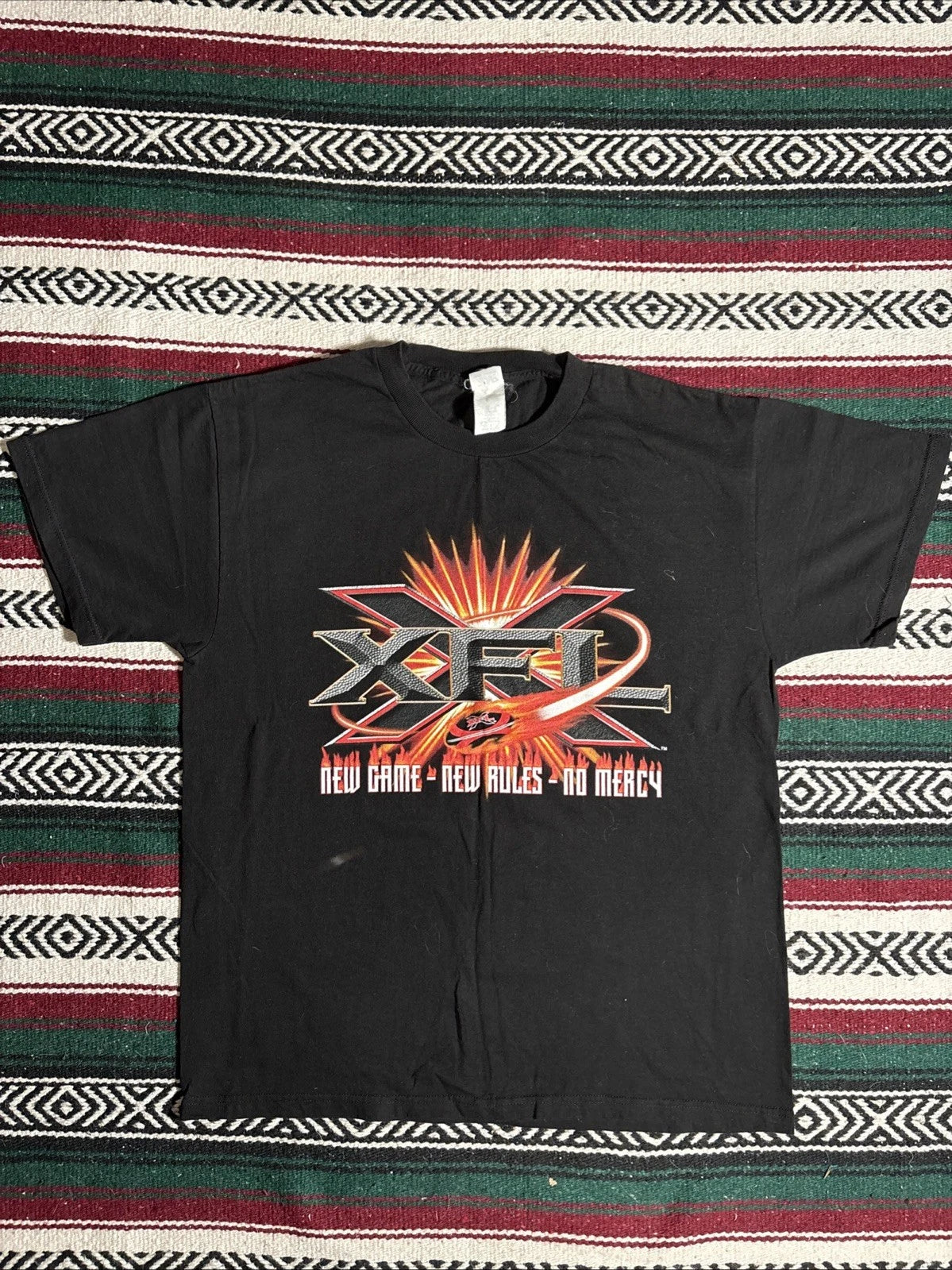 Vintage XFL Professional Football League T-shirt size Men's Large Wrestling WWF￼