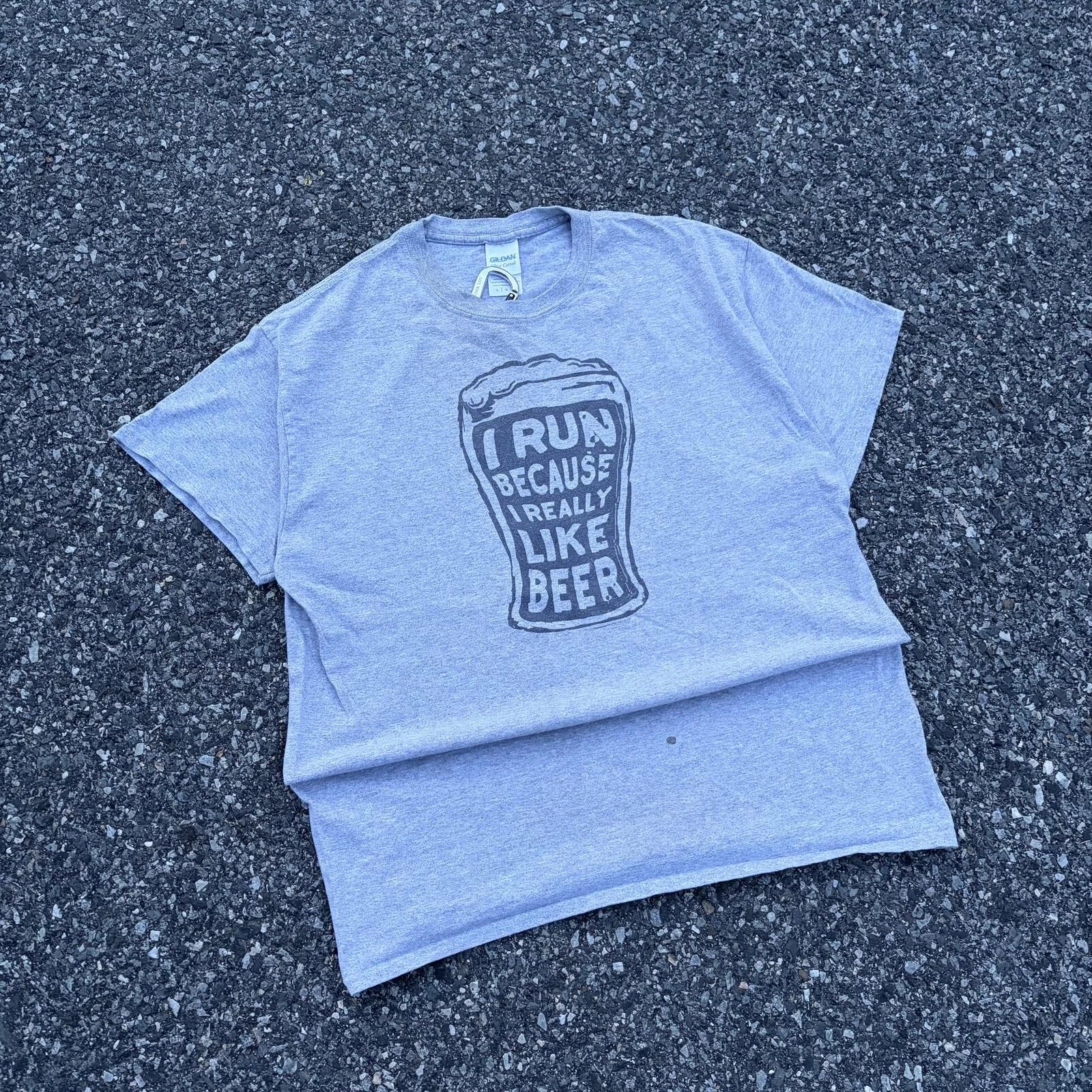 Gildan Gray Graphic T-Shirt 'I Run Because I Really Like Beer' Size L