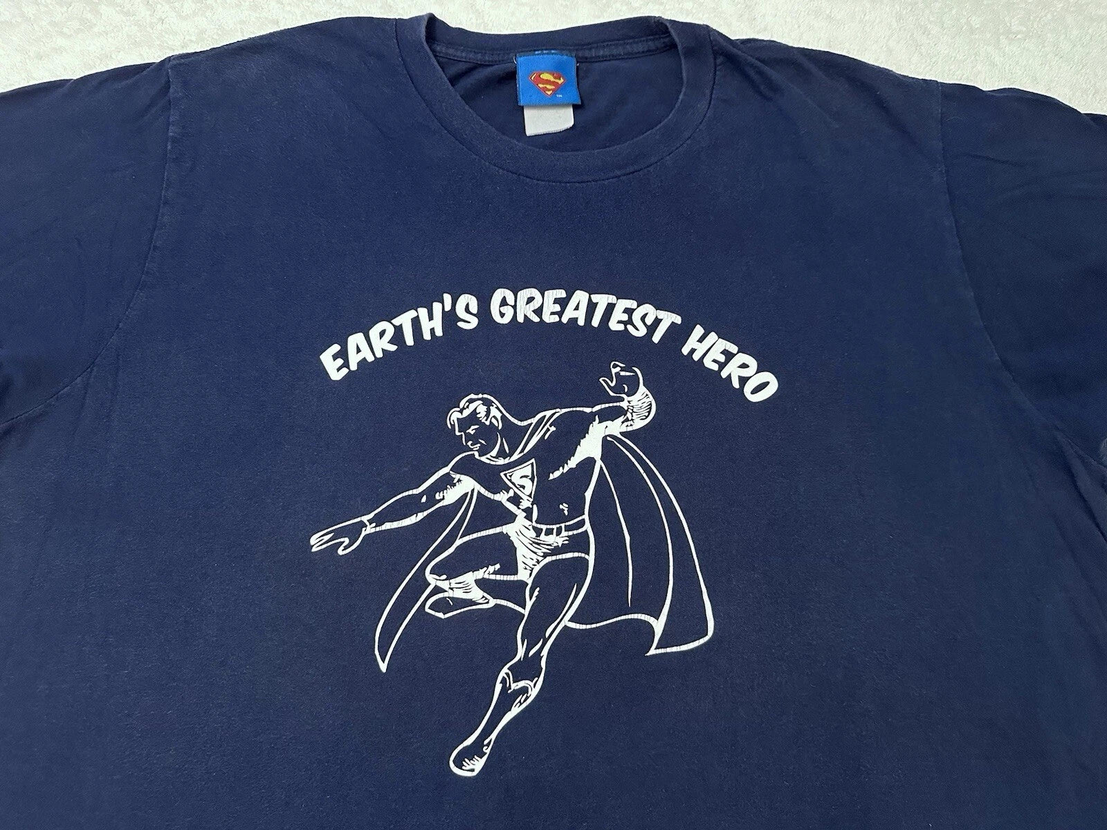 Vintage 2000s Y2K Superman DC Comics Earth's Greatest Hero Comic T-Shirt, XL XXL