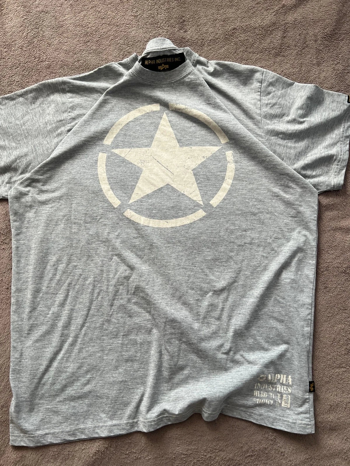 Vintage 00s Alpha Industries Military Y2K Glamor Retro Gray Big Logo T Shirt