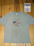 Old Navy Vintage Y2K Gray USA Flag Patriotic Graphic T-Shirt Men’s S American