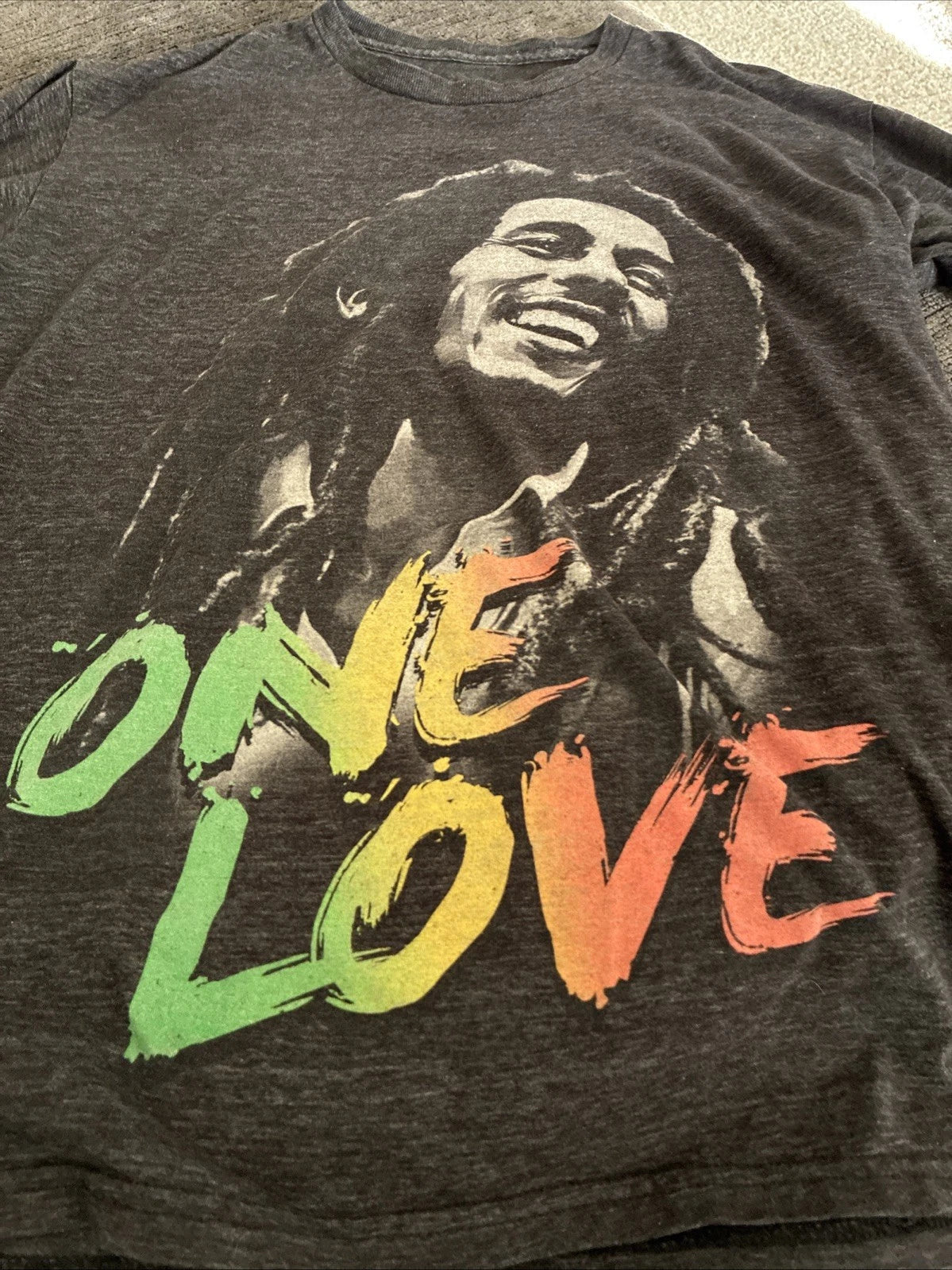 Bob Marley Zion One Love Graphic T-Shirt Men's Medium, Gray, Short Sleeve