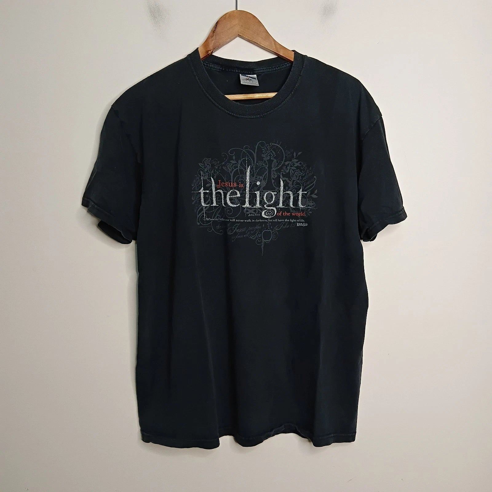 Vintage Jesus Is The Light Twilight Parody Shirt Mens Extra Large Black 2009