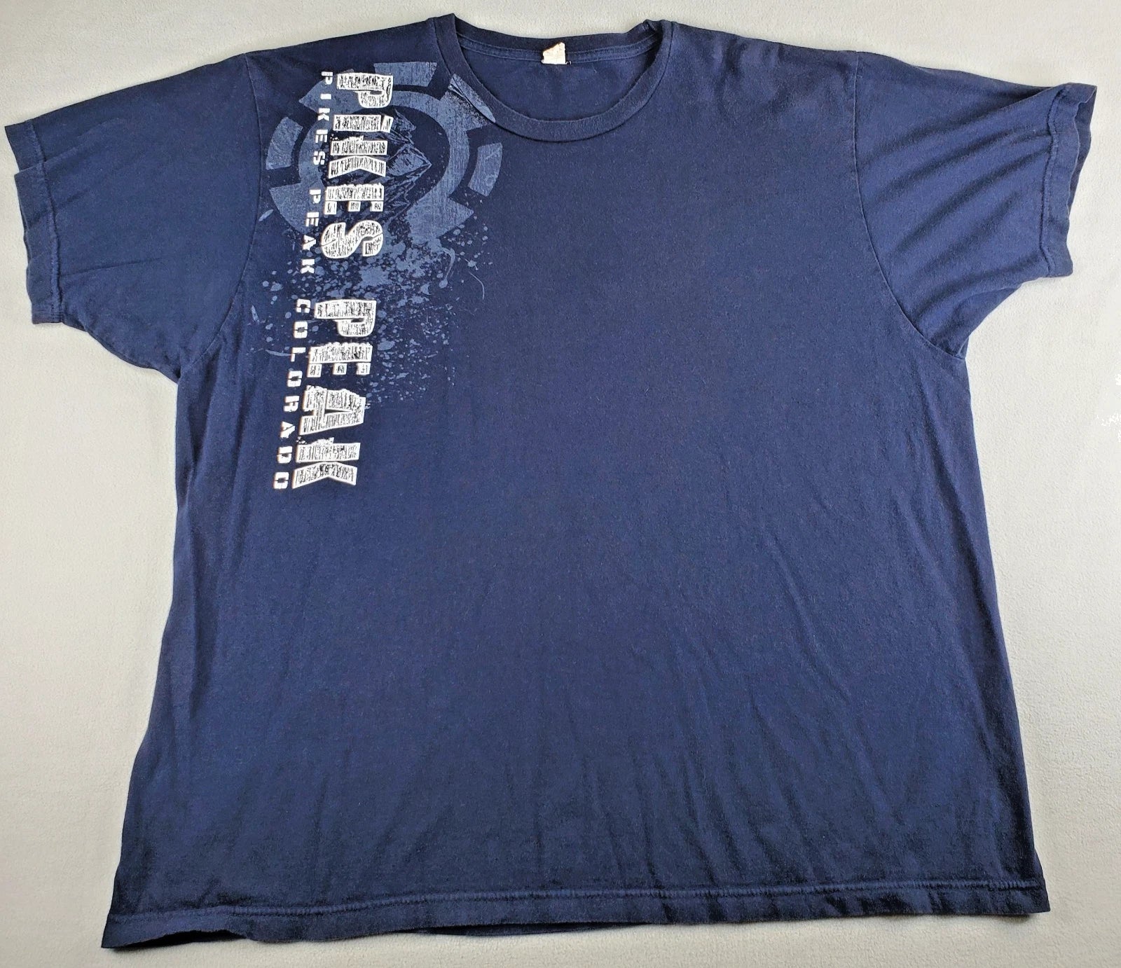 Pikes Peak Colorado Shirt Men XL Dark Blue Cog Graphic Soft Ring Spun Cotton VTG