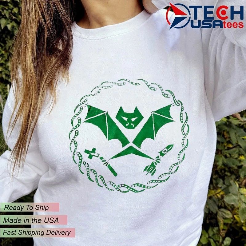 Bat circle logo shirt